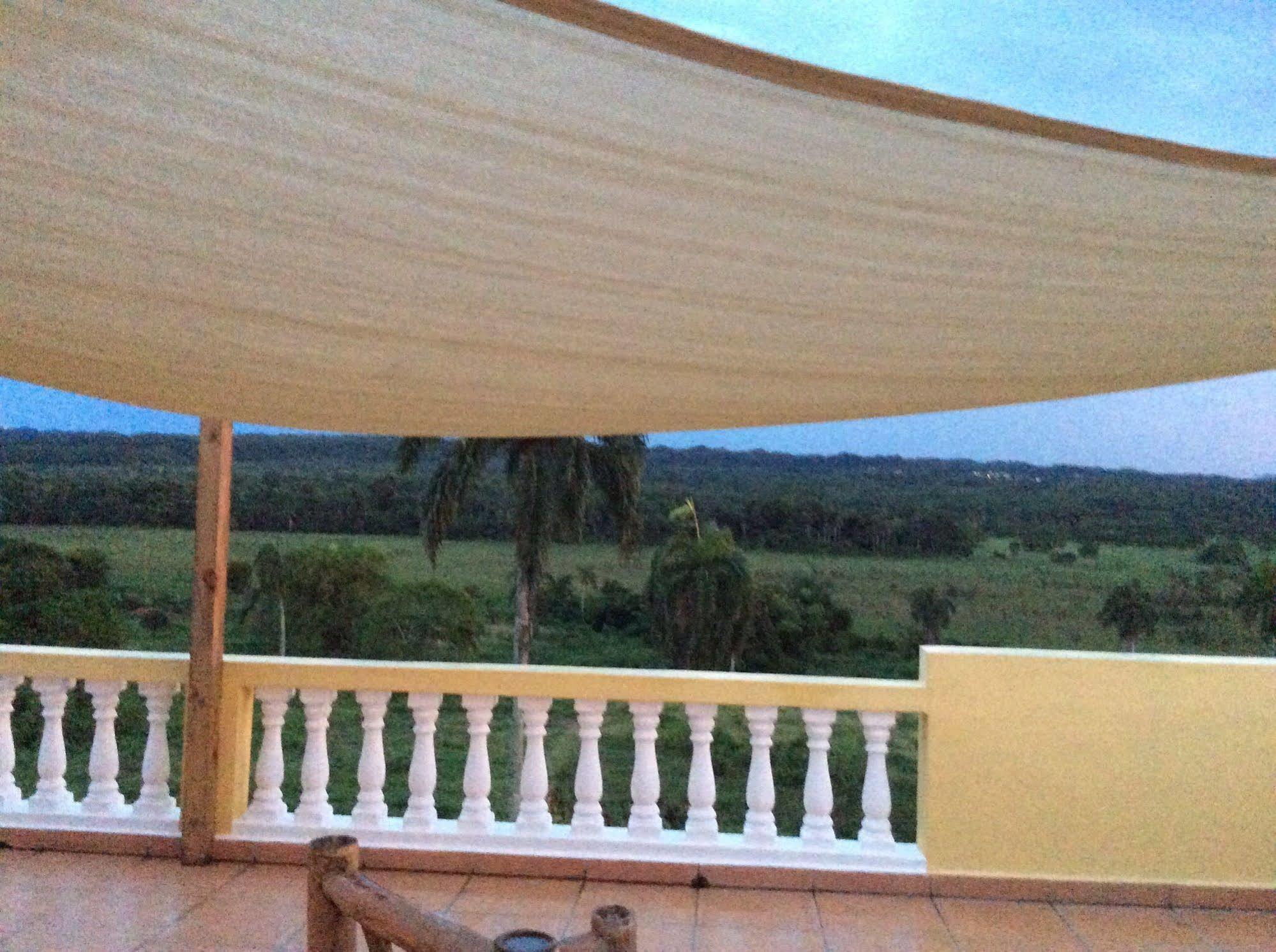 Casa Lilly Bed and Breakfast Cabarete Eksteriør billede